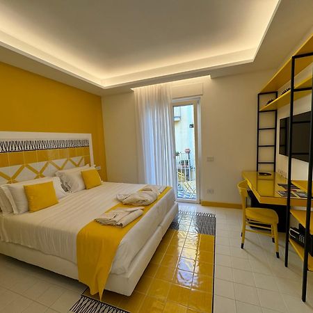 Bed and Breakfast Casa Di Napoli - Sorrento Esterno foto