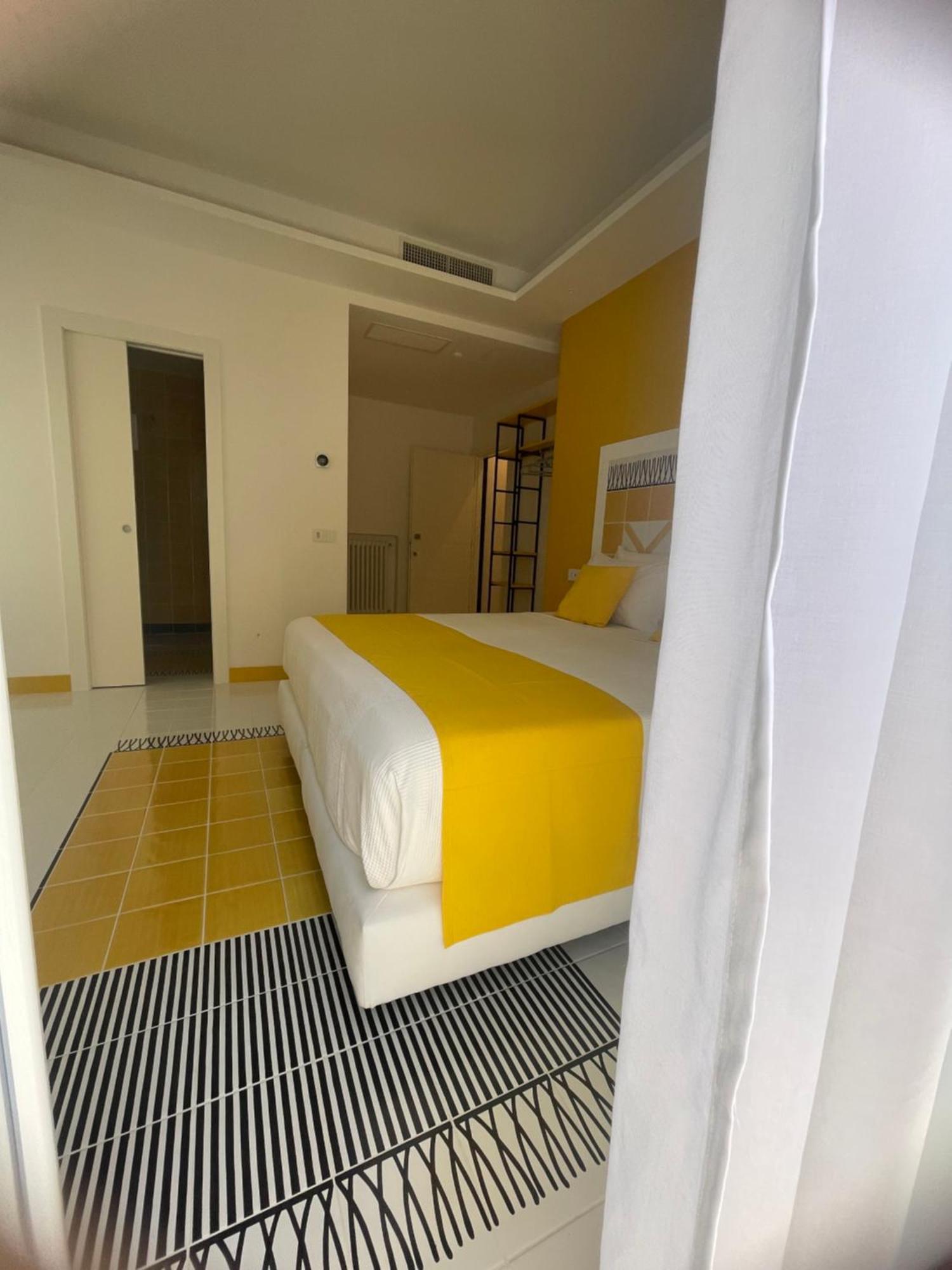 Bed and Breakfast Casa Di Napoli - Sorrento Esterno foto