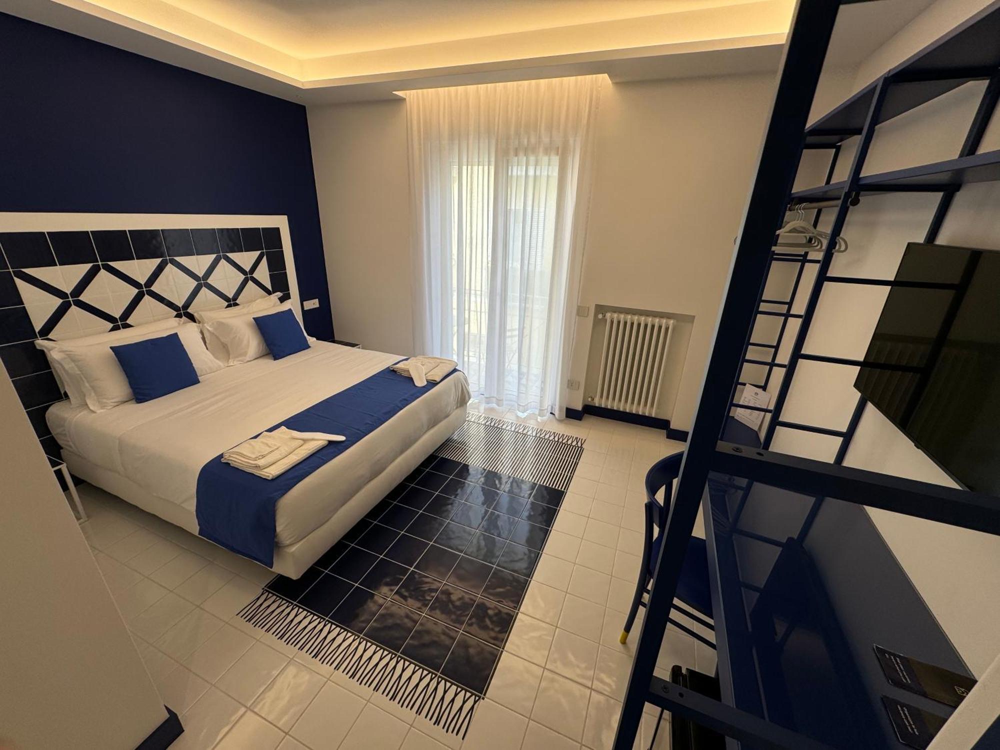 Bed and Breakfast Casa Di Napoli - Sorrento Esterno foto