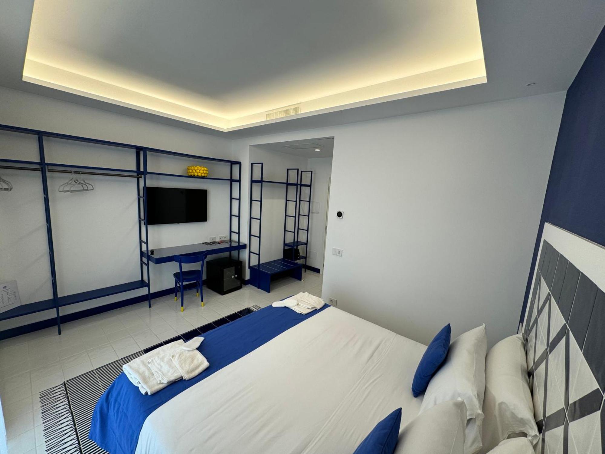 Bed and Breakfast Casa Di Napoli - Sorrento Esterno foto